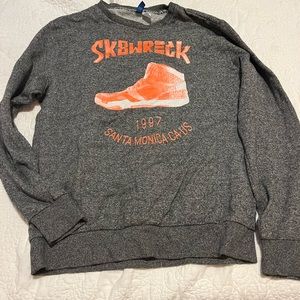 H&M gray and orange graphic crew neck sweat shirt. Medium.
